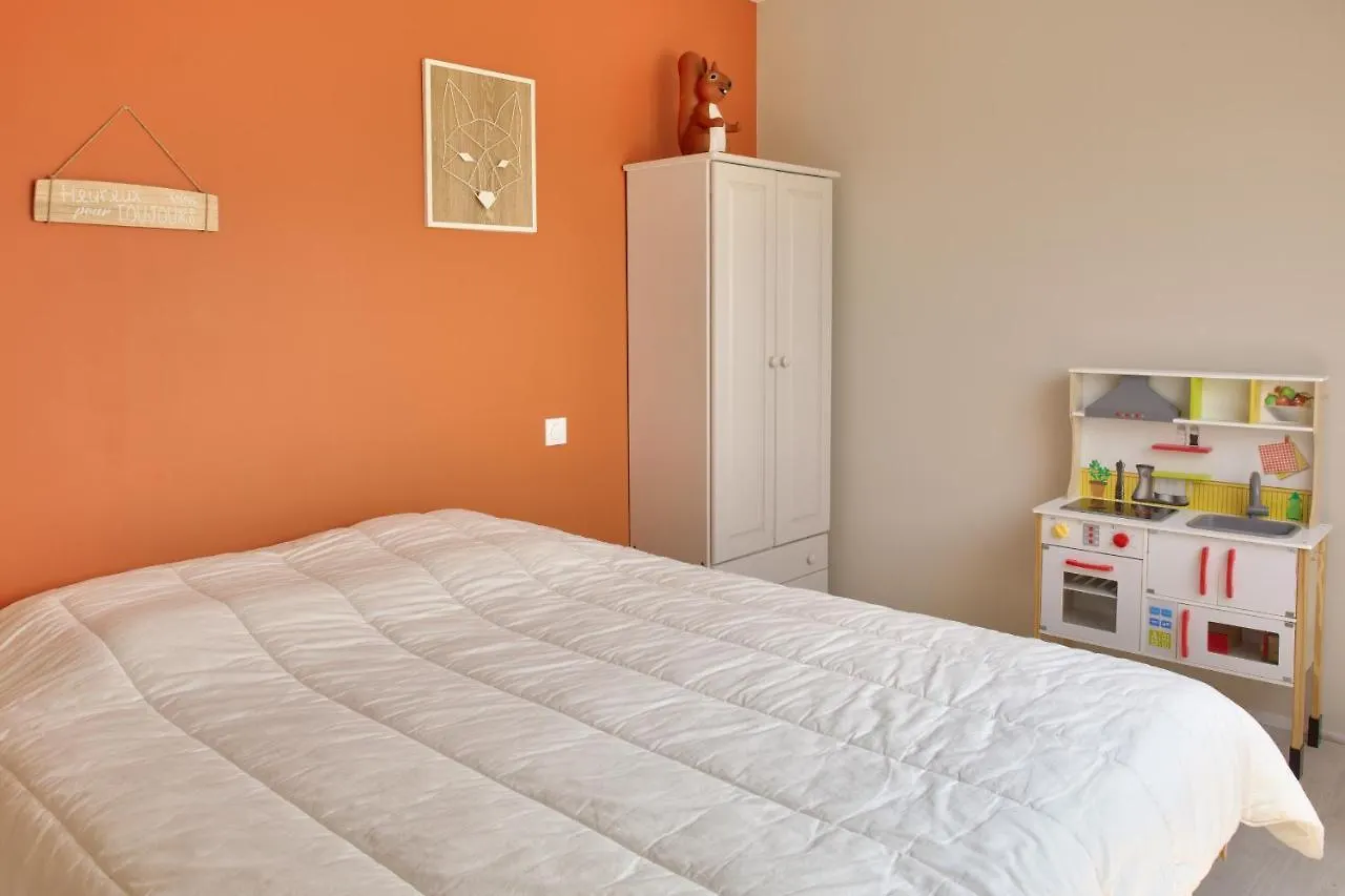 Maison Pour 8 Avec Jardin A 1Km De La Plage Plobannalec Francia